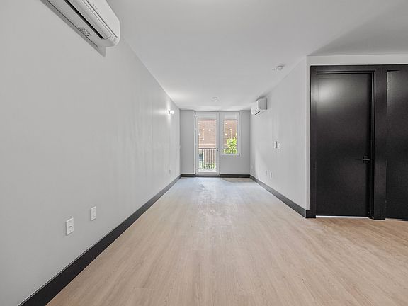 4th image of 254 Winthrop St #2A
