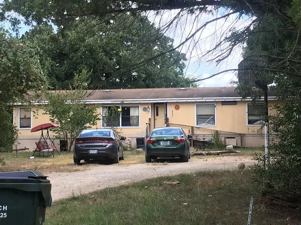 176 Whispering Pines Dr, Bastrop, TX 78602