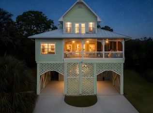 22 Sea Breeze Dr, Crawfordville, FL 32327