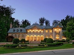 1005 Founders Ridge Ln, Mc Lean, VA 22102