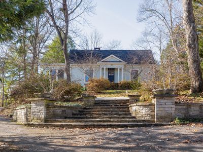 900 Avon Pl, Chattanooga, TN, 37405