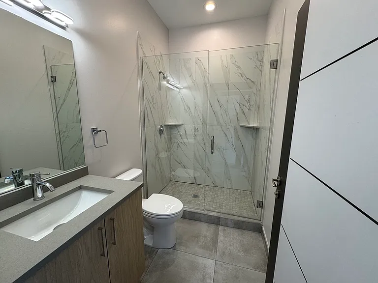 2406 W Armitage Ave #303 — Photo 9