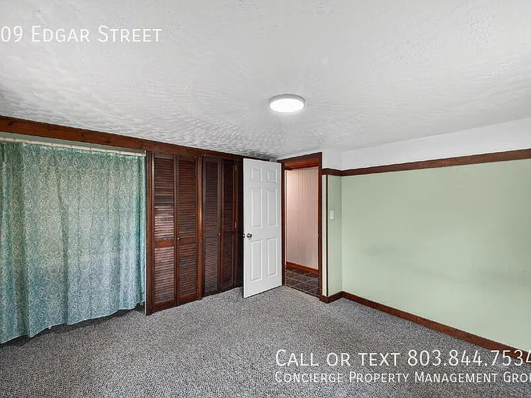 209 Edgar St — Photo 11
