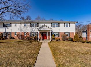 119 Colonial Cir UNIT C, Chicopee, MA 01020