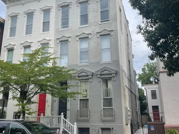 25 E Church St APT 4, Frederick, MD 21701