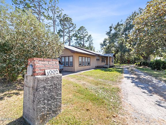 5th image of 1002 Mimosa Ln
