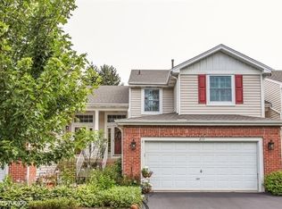 213 Gull Island Dr, Willowbrook, IL 60527