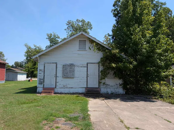 1305 S Catalpa St, Pine Bluff, AR 71603
