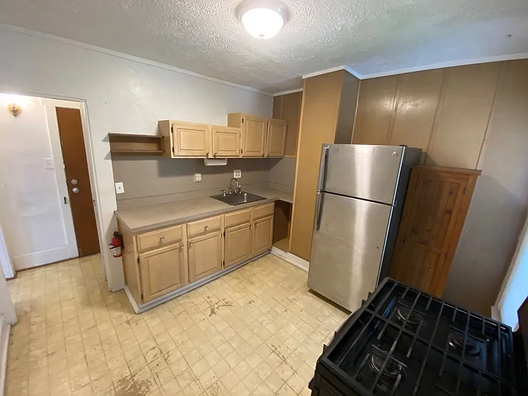 Highland St 1447 CR — Photo 3