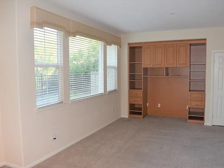 2662 Prato Ln — Photo 8