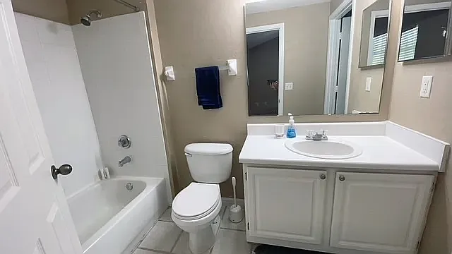 10000 SW 52nd Ave #93 — Photo 8