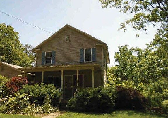 1st image of 8 Green St