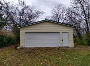 435 N Jackson Ave, Lebanon, MO 65536