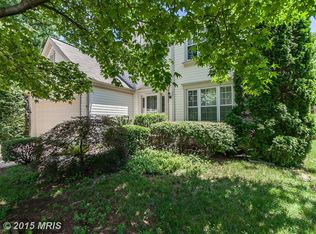 734 Catoctin Cir NE, Leesburg, VA 20176