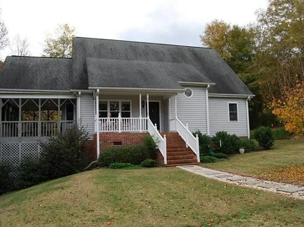 36 Leopard Rd, Fountain Inn, SC 29644