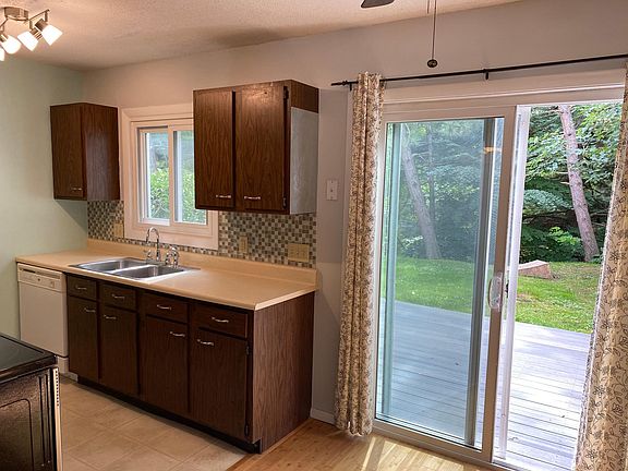 Outside view from Kitchen/Main Room