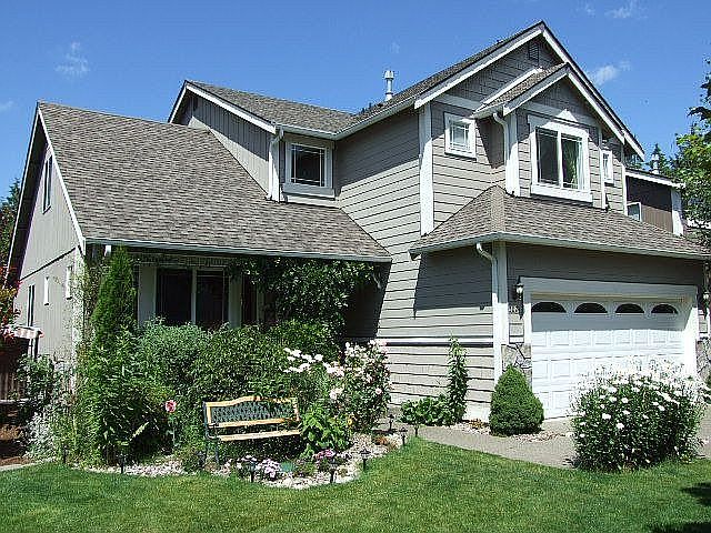 2nd image of 5021 Chambers Creek Loop SE