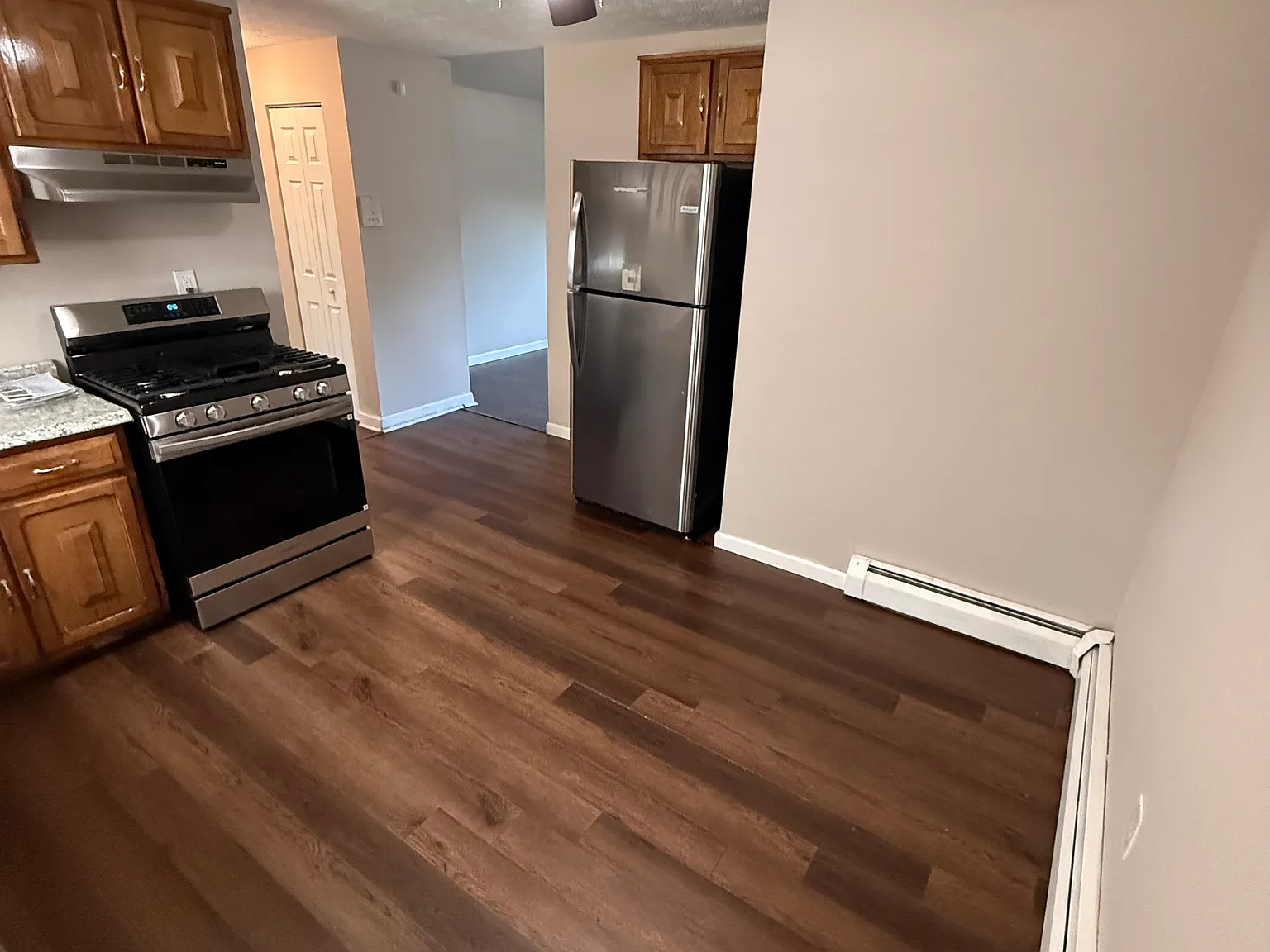 2 bed, $2,050 — Photo 4