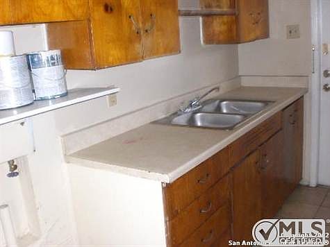 3rd image of 4134 Scarlet Oak Dr