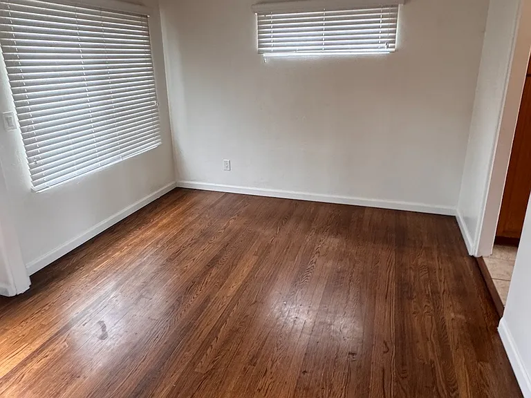 1024 Oliver Ave — Photo 14