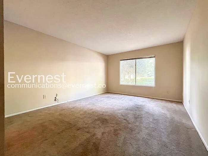 47 Little Silver Ct SE — Photo 16