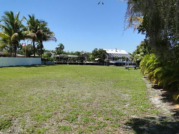 4th image of 14300 McGregor Blvd