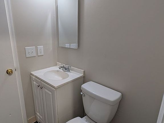5th image of 418 Murphys Ln