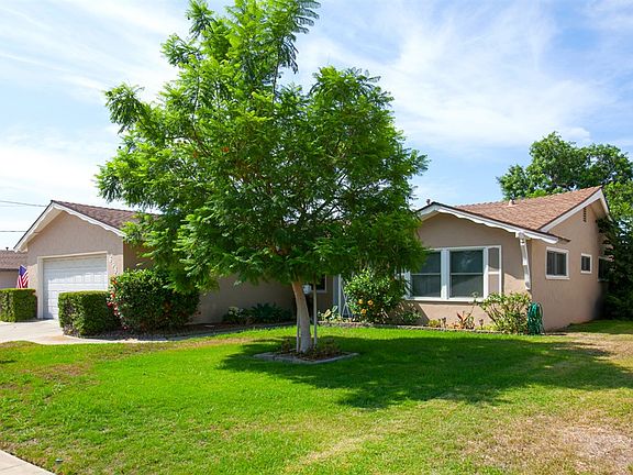 2nd image of 6354 Lake Arago Ave