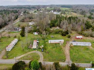 1622 Terrell Rd, Albertville, AL 35951