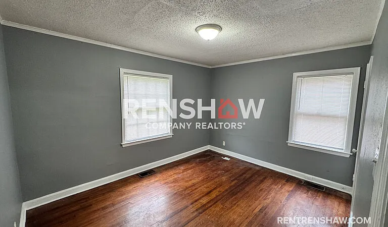 872 Homer St — Photo 4
