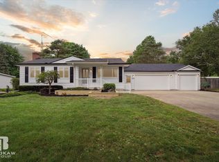 8103 Faulkner Dr, Davison, MI 48423