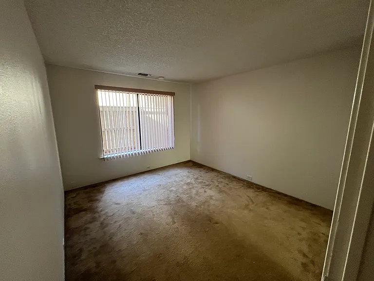 Quail Hill Way — Photo 15