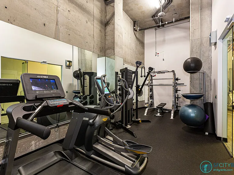 45 Bartlett St #413 — Photo 22