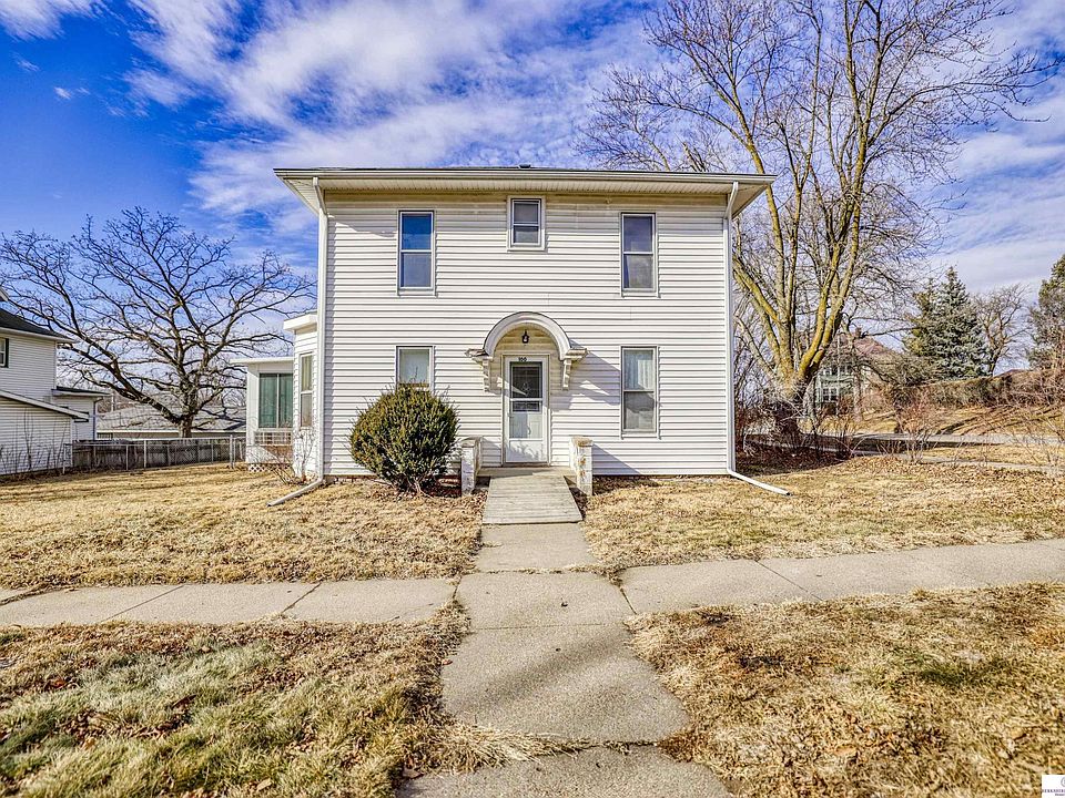 100 S Thomas Ave, Oakland, NE 68045 Zillow