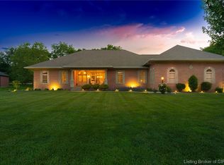 5600 Ridgefield Dr, Charlestown, IN 47111