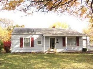 444 Old Village Rd, Columbus, OH 43228