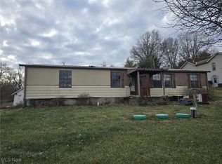 101 N Sundale Rd, Norwich, OH 43767