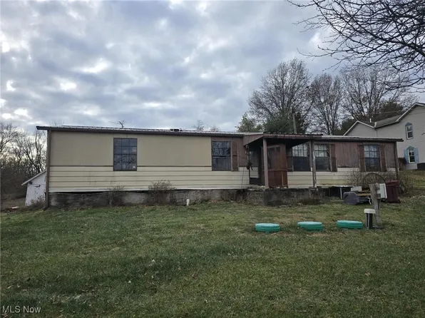 101 N Sundale Rd, Norwich, OH 43767