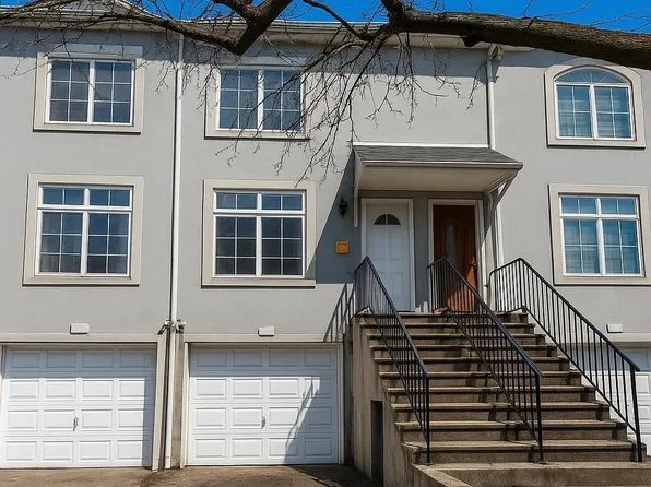 8 Montgomery Ave, Staten Island, NY 10301