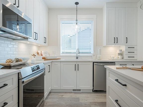 3rd image of 6211 Chilliwack River Rd #89