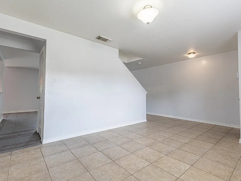 6450 Mineral Bay — Photo 7