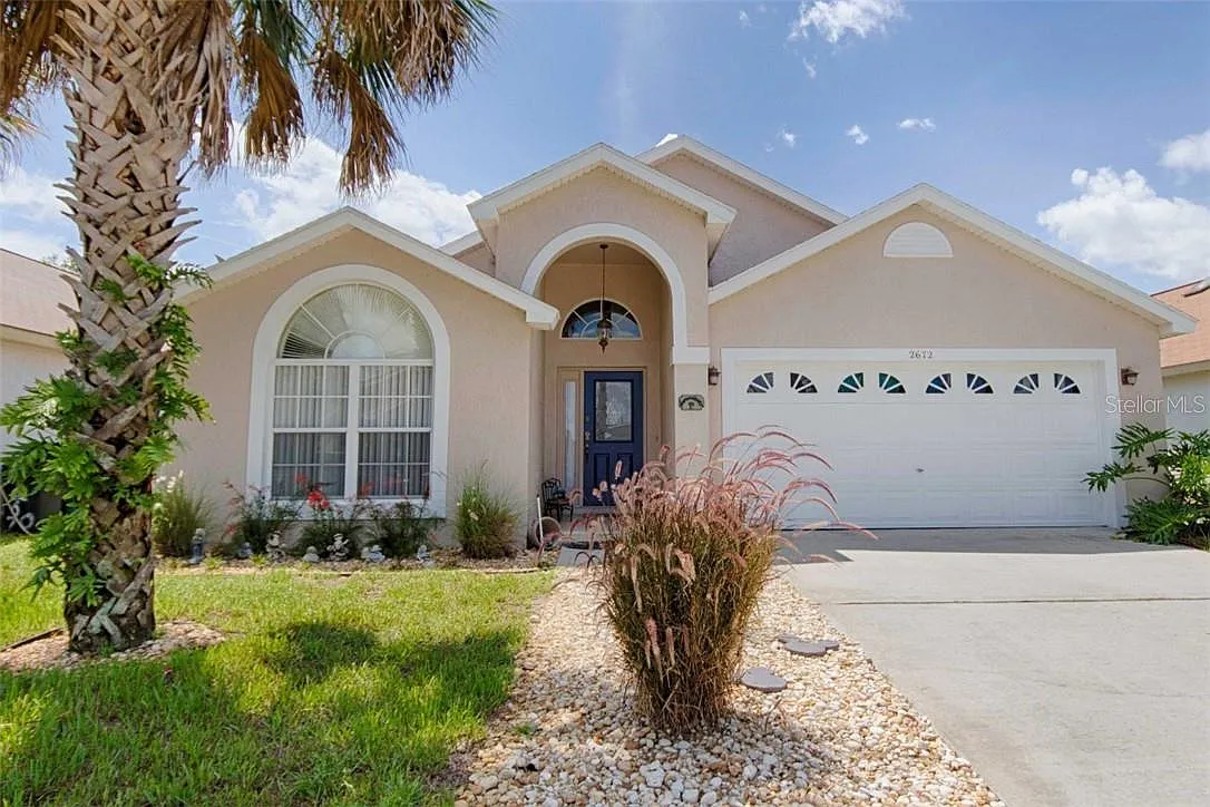 5 bed, 2136 sqft, $3,050 — Photo 1