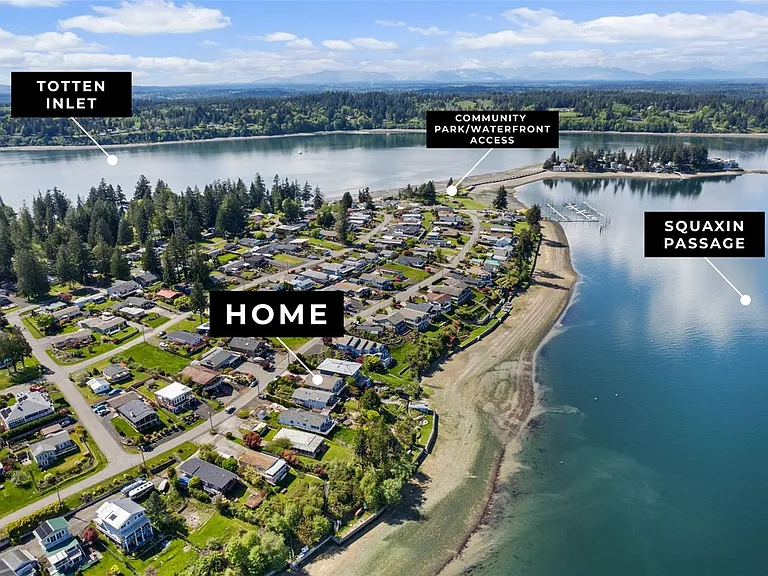 2334 Island Dr NW — Photo 3