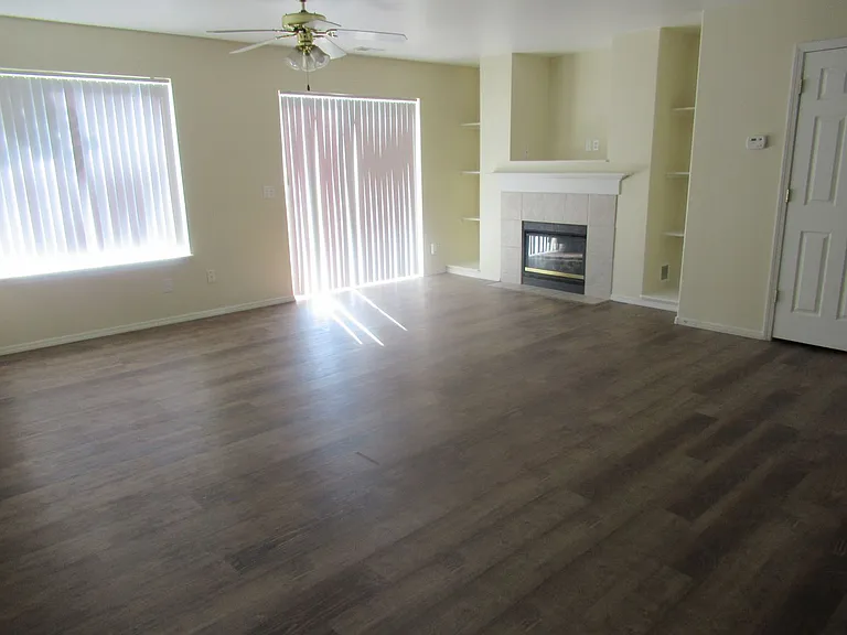 3961 W Laurel Ave — Photo 4
