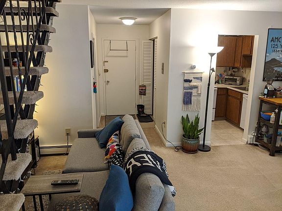 5th image of 24 Highland Ave APT 8