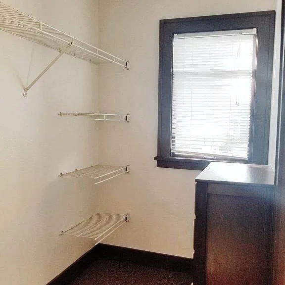 1722 Belmont Ave — Photo 4