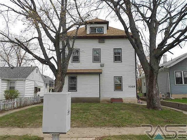 1st image of 1028 N Dakota Ave