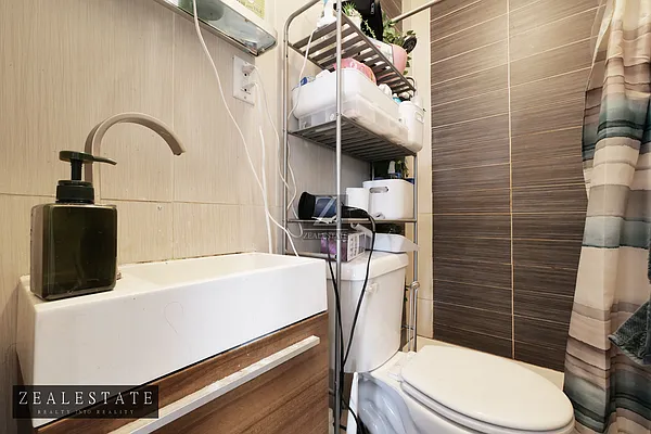 Rented by ZealEstate Group Inc | media 24