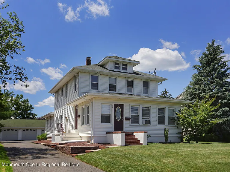 89 Locust Ave #2 — Photo 9