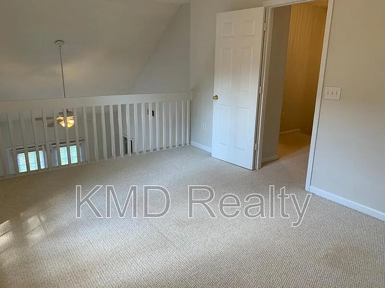 9731 Elizabeth Townes Ln — Photo 12